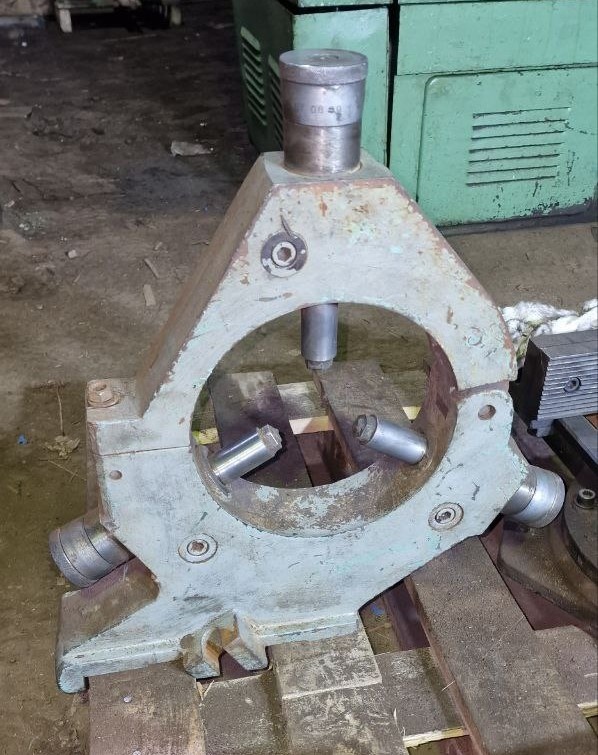 Люнет от круглошлифовальных станков 3У142МВ, 3У143МВ, 3У144МВ