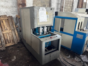 Полуавтомат выдува и станция разогрева преформ