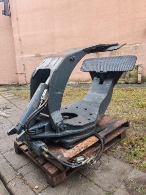 Захват бумажных рулонов для погрузчиков