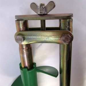 Пресс-формы для изготовления ледобура