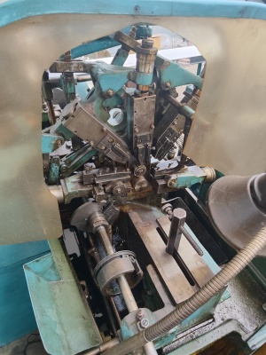 Токарный автомат 1М10ДА