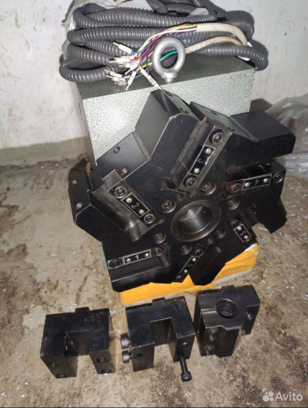 Револьверная голова