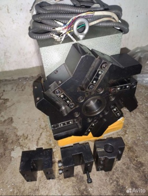 Револьверная голова