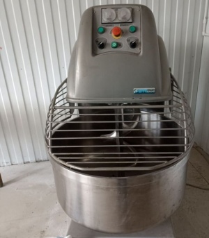 Тестомес спиральный Effedue M 80 soft