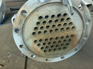 Химический теплообменник кожухотрубный ду 325