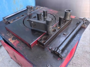 Станок для гибки арматуры Vektor GW40 с доводчиком