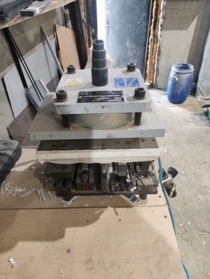 Пневматическая пресс-матрица для алюминия Provedal