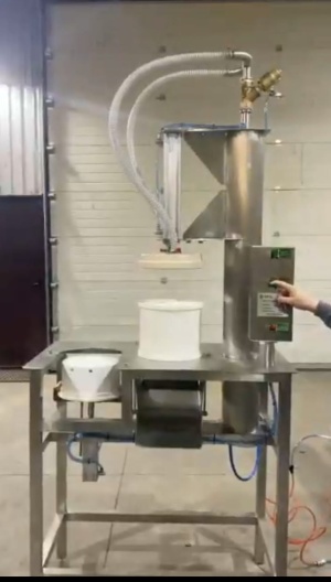 Распрессовыватель сырных форм