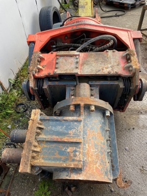 Вибропогружатель Daedong (dongfeng) DPD600T для экскаватора