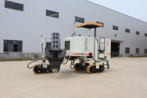 Бетоноукладчик / бордюроукладчик NC-1300S