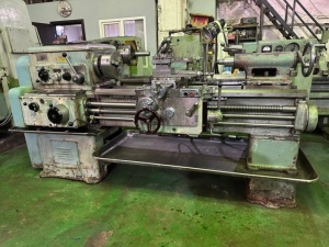 Токарный Винторезный станок, 1к62 РМЦ 1000 мм