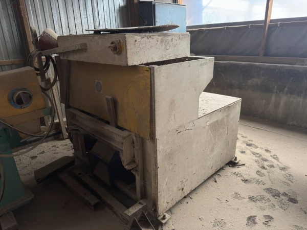 Станок (линия) для оцилиндровки и домостроения