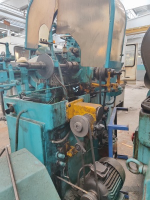 Токарный автомат 1М10ДА