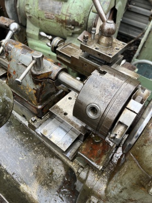 1613 Станок токарно-винторезный прецизионный