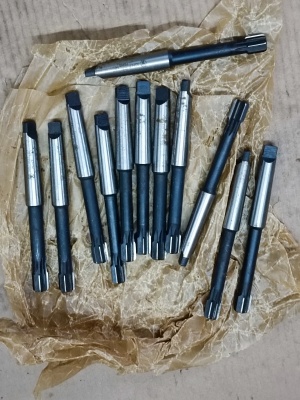 Развертка машинная к/х 28мм №2 Р6М5 КМ3