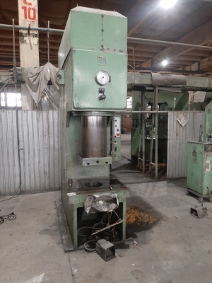 гидравлический пресс PYE 160 мощность 160т