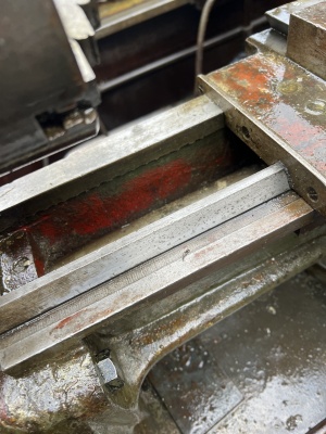 1613 Станок токарно-винторезный прецизионный