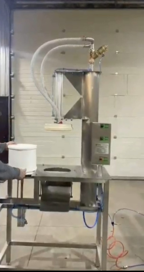 Распрессовыватель сырных форм