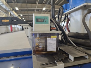 Робототехнический комплекс сварки на базе робота CRP RH20-06W, мало