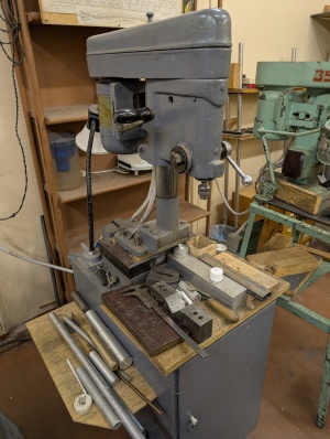 Станок настольно-сверлильный