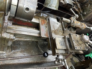 1613 Станок токарно-винторезный прецизионный