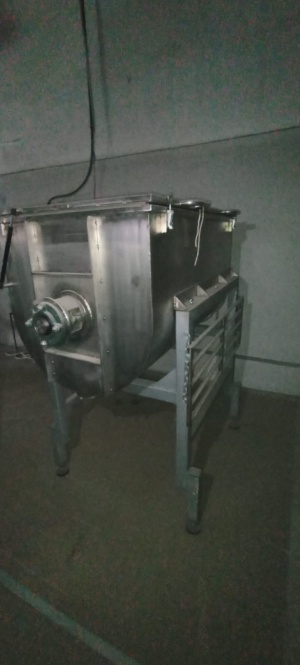 Горизонтальный шнековый смеситель 500 л