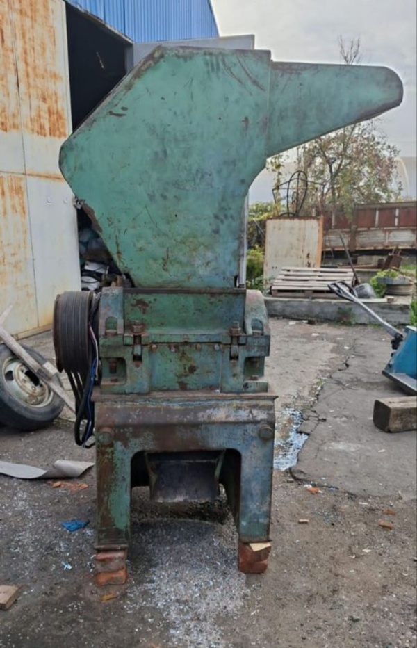 Дробилка ИПР-300