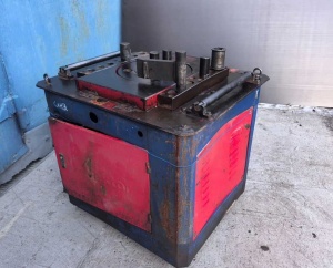 Станок для гибки арматуры Vektor GW40 с доводчиком