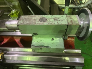 Токарный винторезный станок повышенной точности, УТ16ПМ РМЦ 710 мм, из НИИ