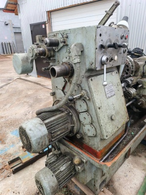 Станок токарно-револьверный 1341