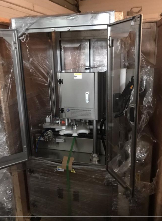 Закатка Leva Packaging в ПЭТ банку с широким горлом