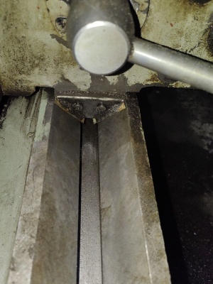 Станок отделочно-расточной (расточной) с подвижным столом 2е78п