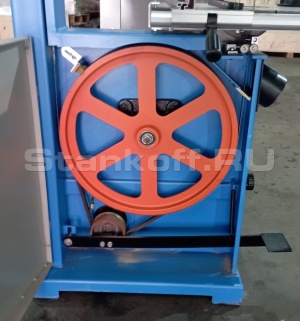 Ленточнопильный станок MJ345B