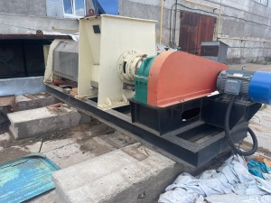 Пресс сепаратор промышленный для отжима влаги