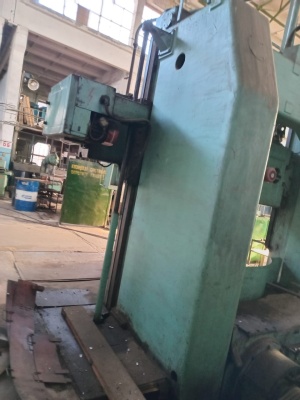 Токарно-карусельный 1525