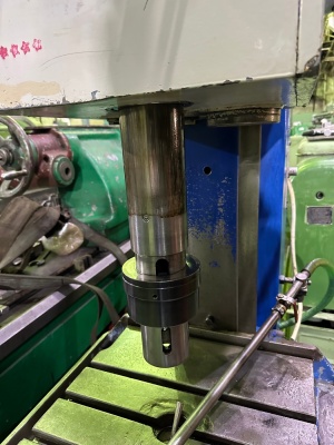 Вертикальный сверлильный универсальный станок 2с50