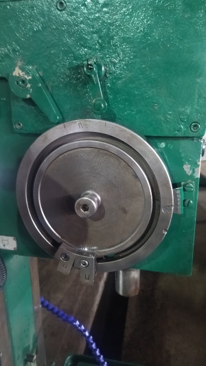 2Н135 Универсальный одношпиндельный вертикальный сверлильный станок