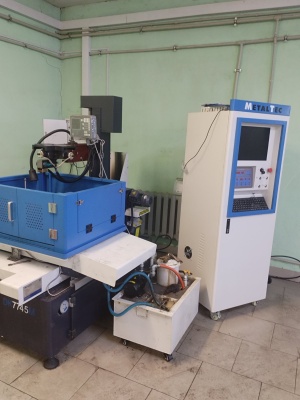Электроэрозионный проволочно-вырезной многопроходной станок MetalTec DK 7745M