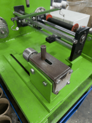 Полуавтоматическая машина для перемотки нити