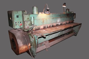 Токарные 16 В 20 и 1К62Б, 163 ДИП 300, Фрезерные 6М83, 676 П и 6Н82, Сверлильные станки 2А135 и 2А150