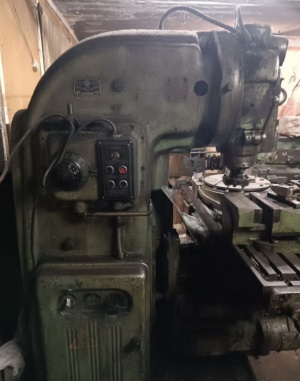 Станок вертикальный консольно-фрезерный 6М12П