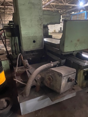 Плоскошлифовальный станок 3Д725