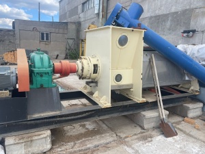 Пресс сепаратор промышленный для отжима влаги