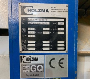 Раскроечный центр с задней загрузкой Holzma HPL 33