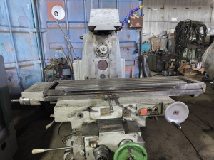 Фрезерный станок 6Р82Г