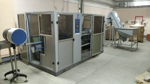 Линия розлива газированных напитков. Формат бутылок: 1,0-1,7л. ПЭТ – «детское шампанское», 1,5-2,0л. ПЭТ – квас и газнапитки. В хорошем