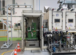 Линия для нанесения клея CROWN MACHINERY R-LTDA