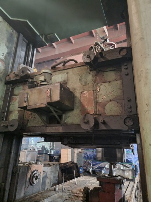 Продольно-фрезерный 6620У портального типа