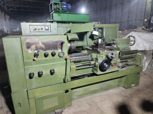 Универсальный токарно-винторезный станок 16К20, Владивосток