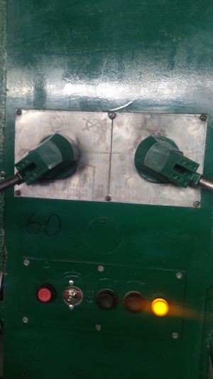 2Н135 Универсальный одношпиндельный вертикальный сверлильный станок